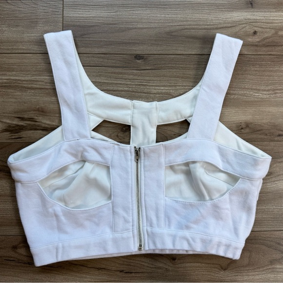 Endless Rose Women’s White Bralette Crop Top Size M back zipper stretch - Picture 2 of 7